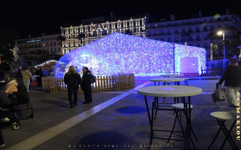 2025 11 28 TOULON EN SOIREE -  LE PORT ET ILLUMINATIONS VILLE (29).jpg